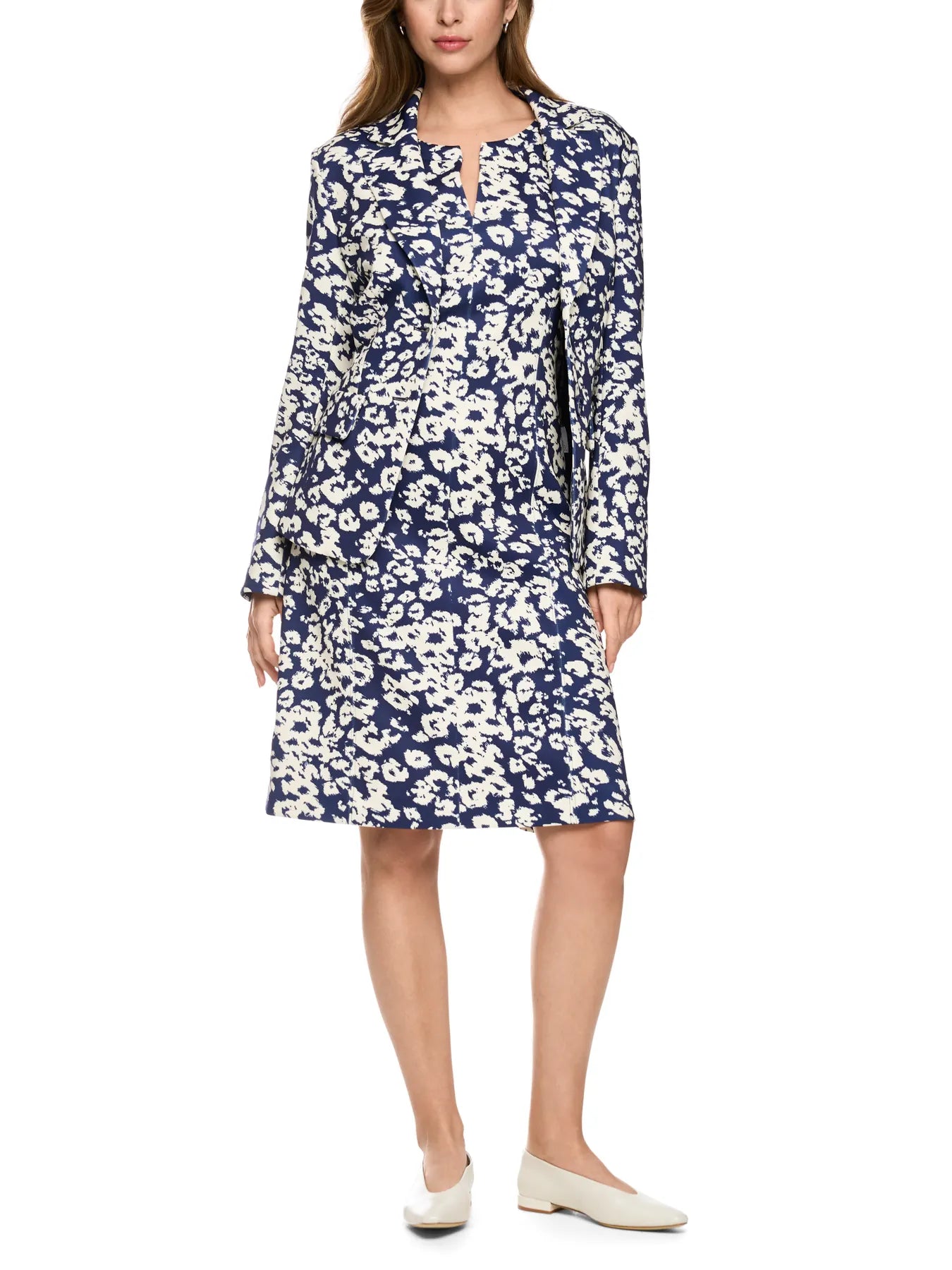MARC CAIN 
                
                                            BC 34.11 J41 Taillierter Blazer mit Print midnight sail