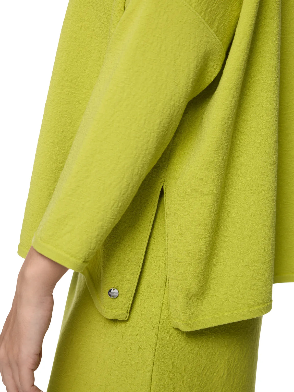 MARC CAIN BC 41.16 M13 Pullover Knitted in Germany apple green new