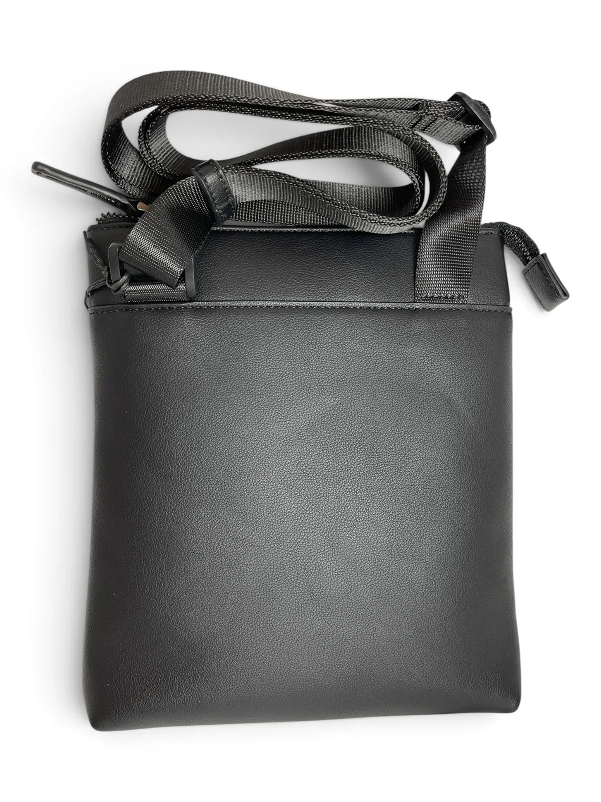 ARMANI XM003582 AF26662 
                
                    Herren Reportertasche Schwarz UC001 BLACK