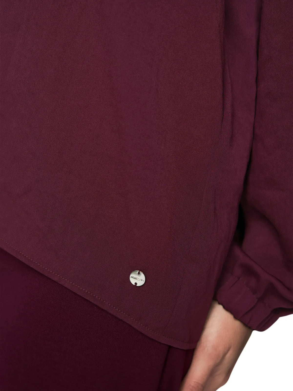 MARC CAIN BA 51.03 W39 Weite Bluse mit V-Ausschnitt Winetasting