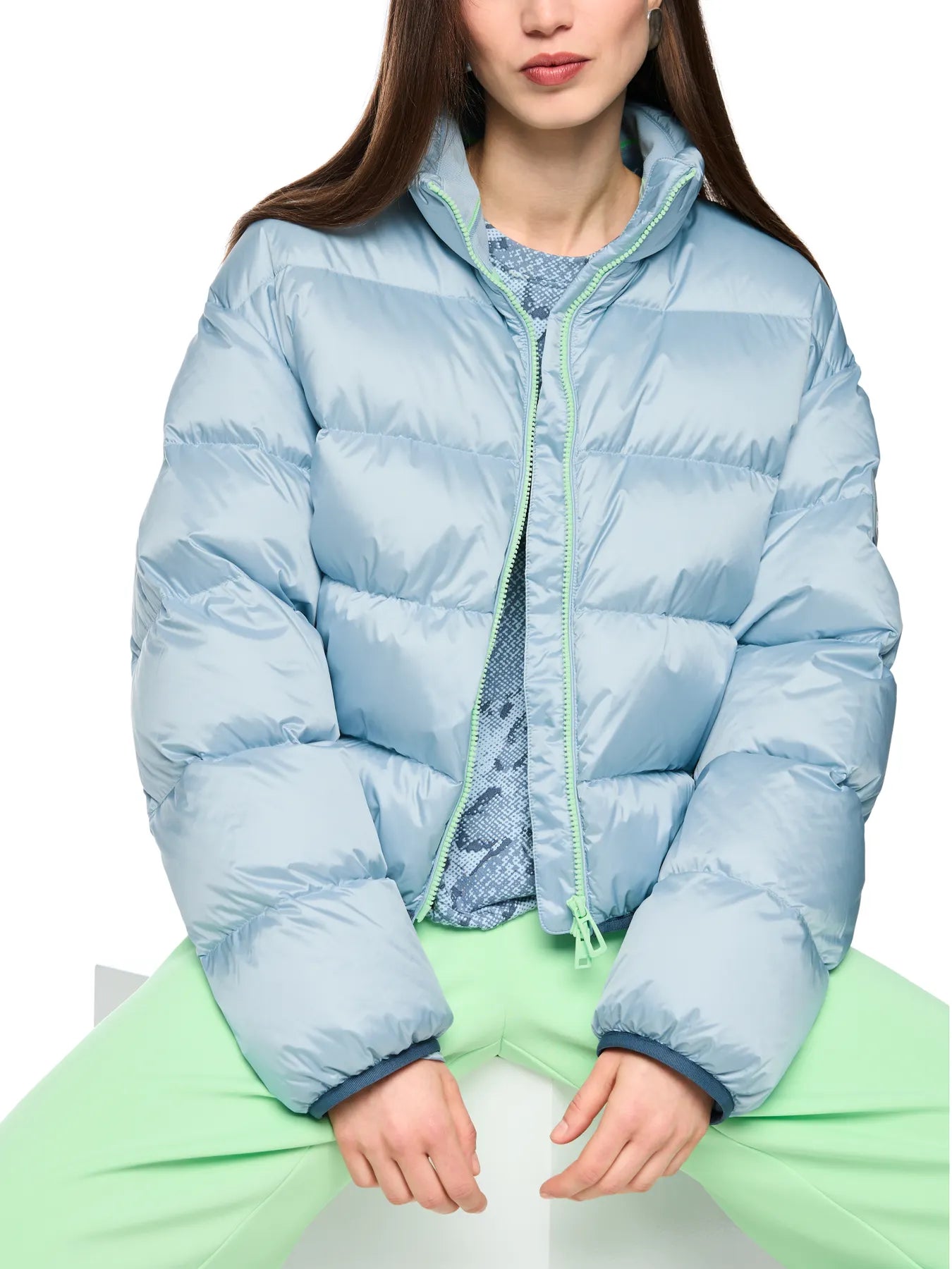 MARC CAIN 
                
                                            BS 12.04 W64 Wattierte Steppjacke hellblau niagara mist