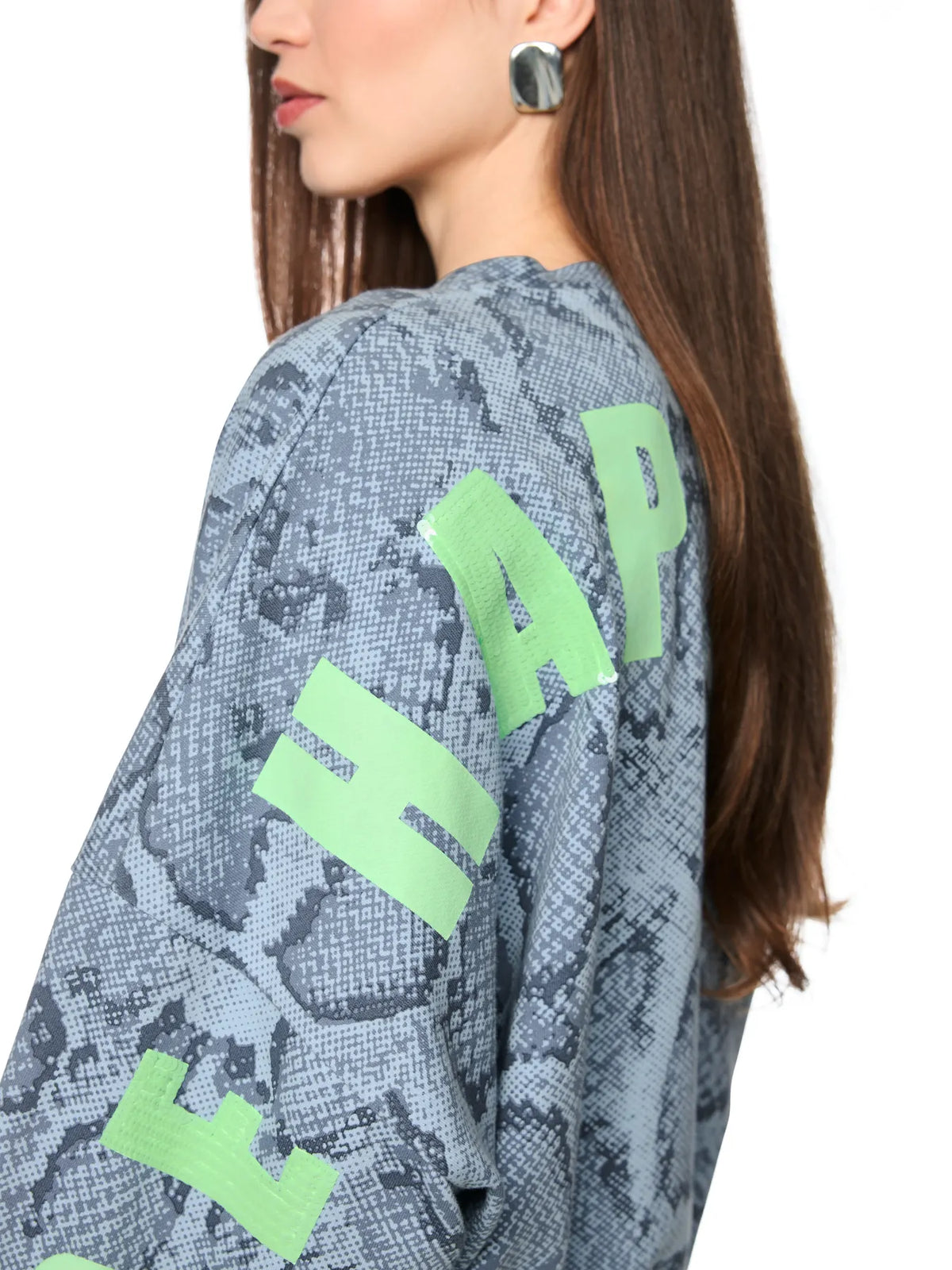 MARC CAIN 
                
                                            BS 44.04 J14 Sweatshirt mit Animal Print niagara mist