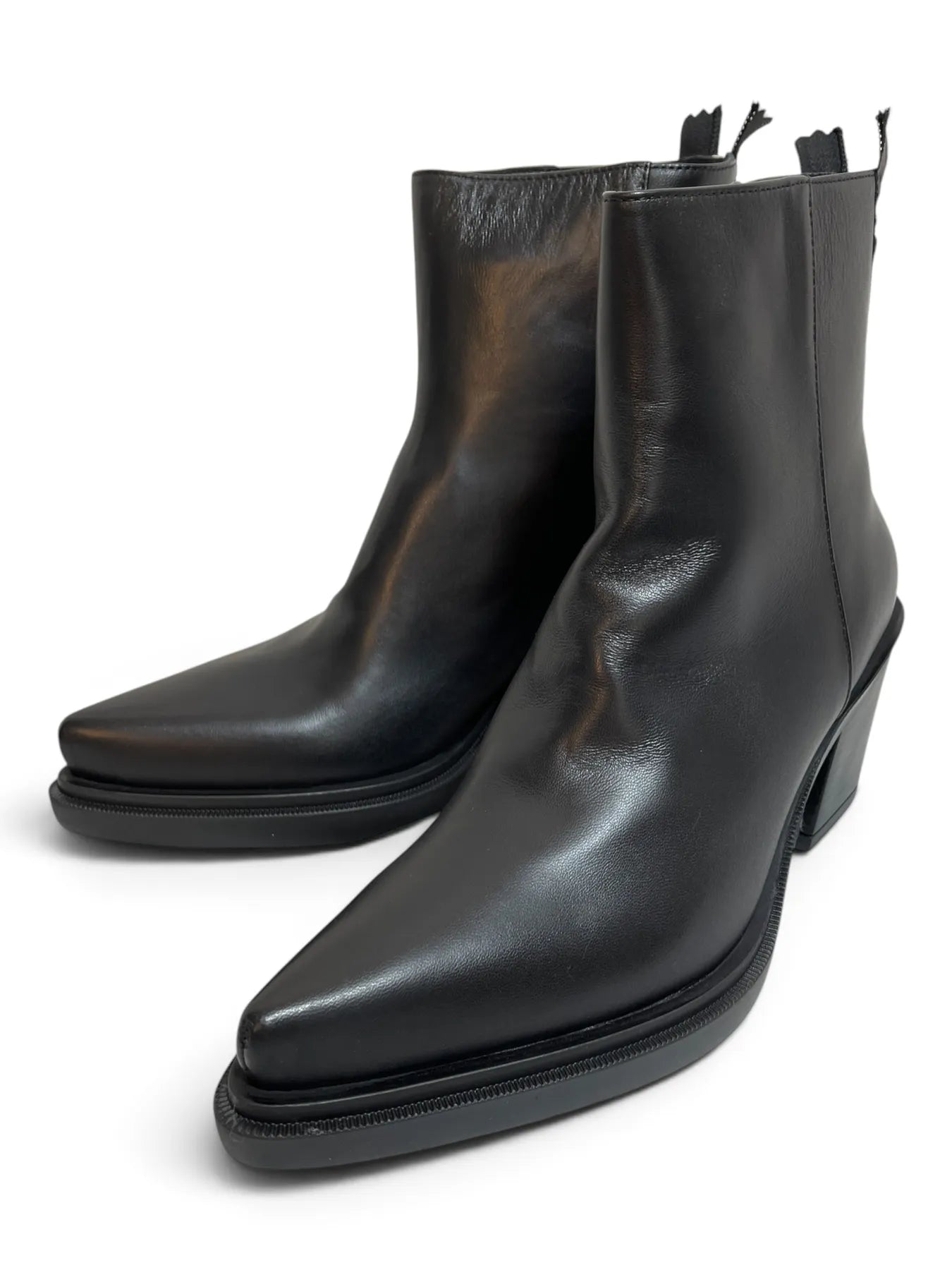 AGL D788501PGSOFTY0000 SELENA LOWBOOT SOFTY Stiefelette Reißverschluss Nero