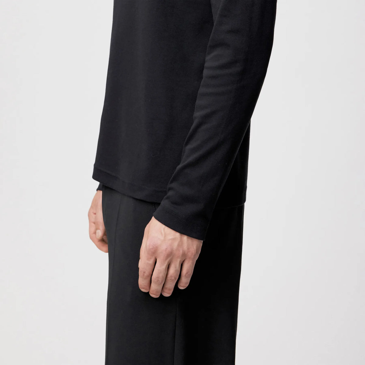 DRYKORN 520224 MORITZO 10 Langarmshirt mit Stehkragen 1000