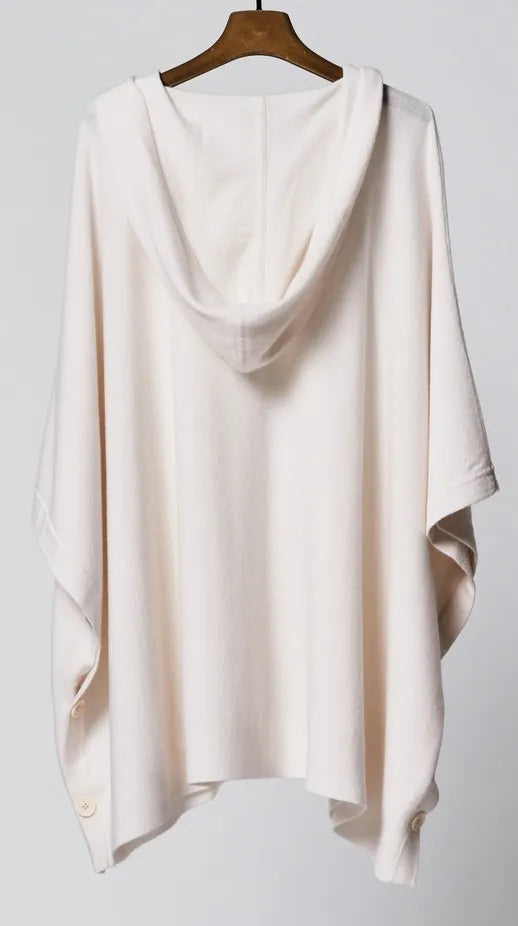 HERZENSANGELEGENHEIT  25222-1202  Damen Cardigan Weste Poncho Cape mit Kapuze Wool-Cashmere-Mix Wollweiss