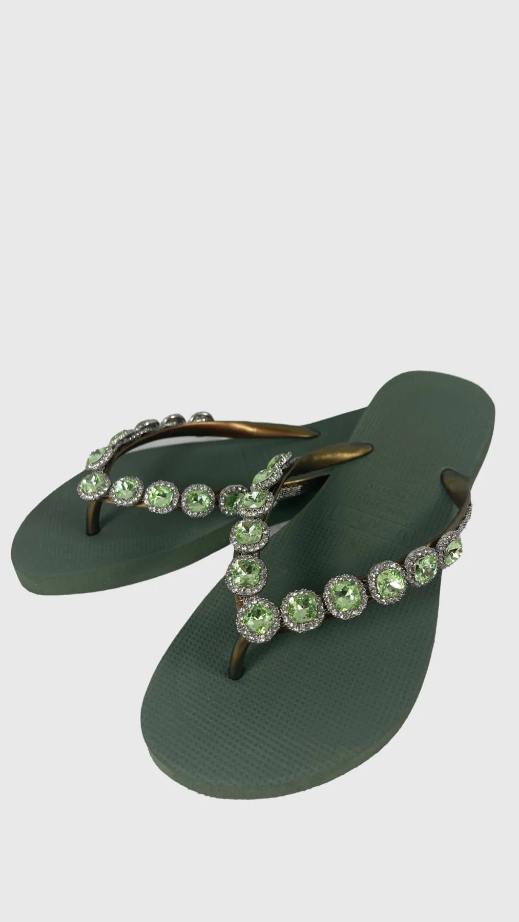 UZURII BEATRIX DAMEN FLIP FLOPS BADE ZEHENTRENNER STRASSSTEINE ARMY GREEN