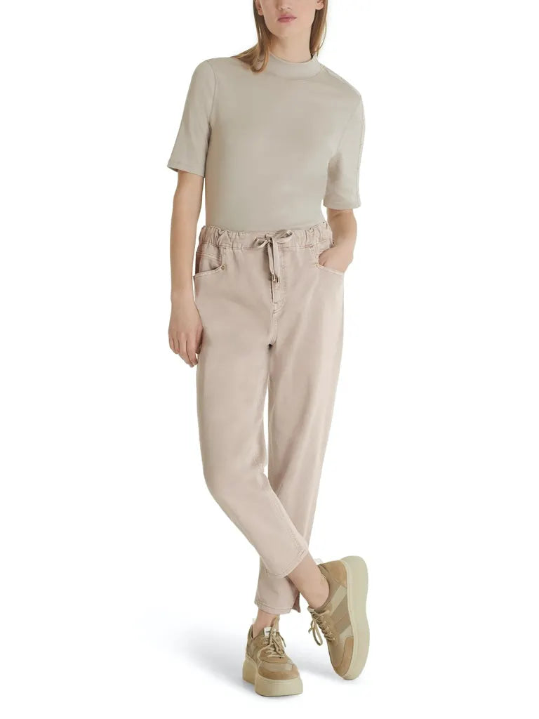 MARC CAIN TC 82.05 D60 Entspannte Jeanshose warm stone