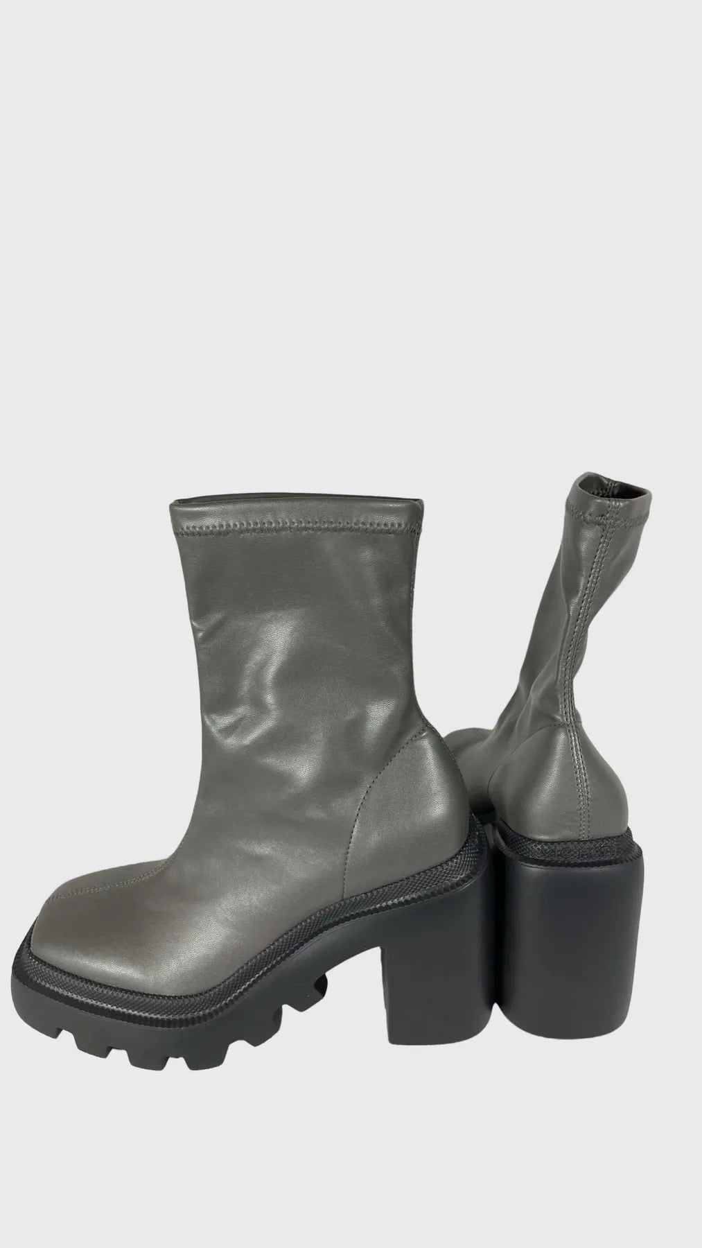 VIC MATIE 5006 CHARME Stiefeletten mit eckiger Kappe Khaki Grün MILITARY