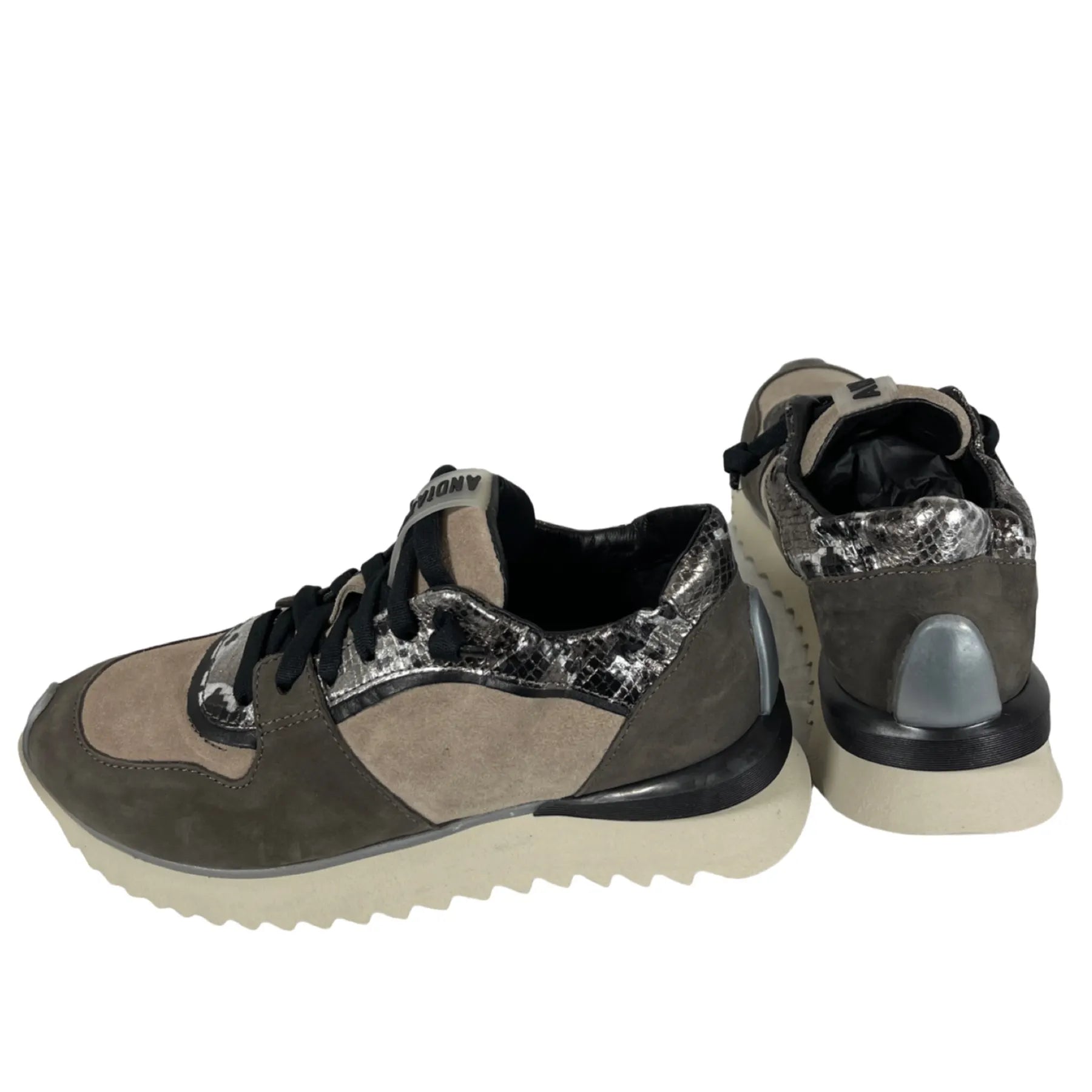 ANDIA FORA DOVER  RUFFLE PY NABUK UNDERGROUND Damen Plateau-Sneaker Khaki.