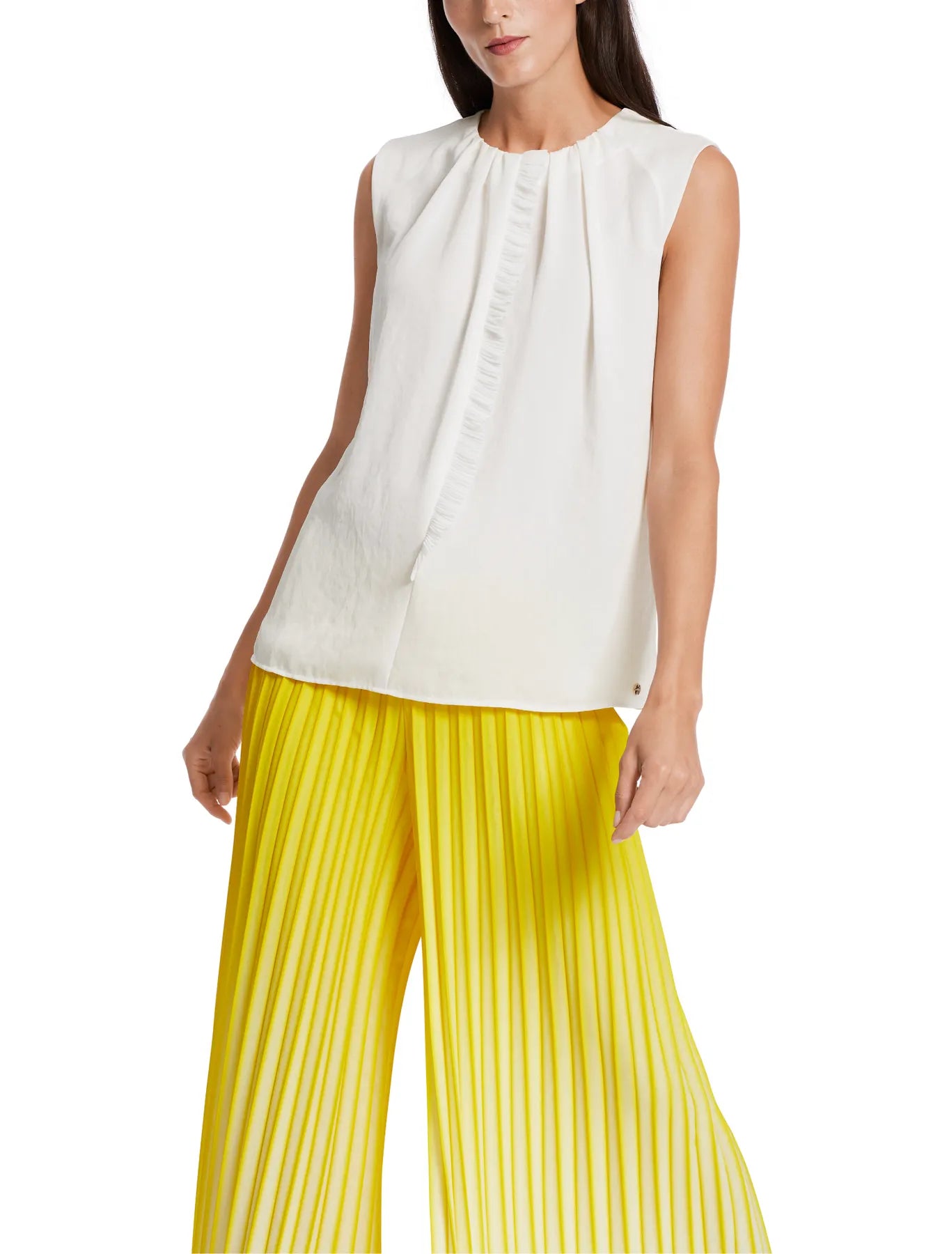 MARC CAIN WC 61.13 W39 Top mit Rüschen-Detail