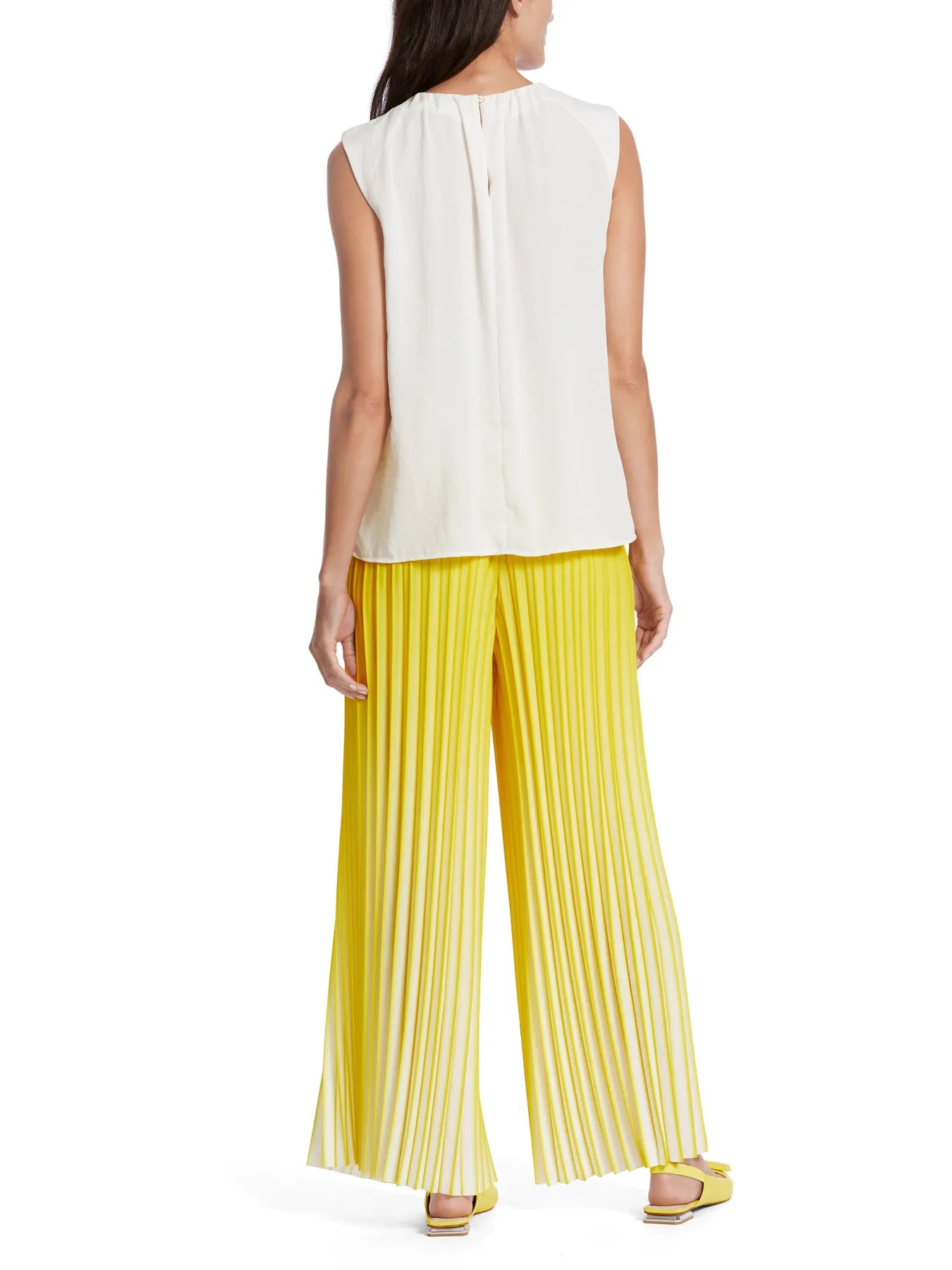 MARC CAIN WC 61.13 W39 Top mit Rüschen-Detail