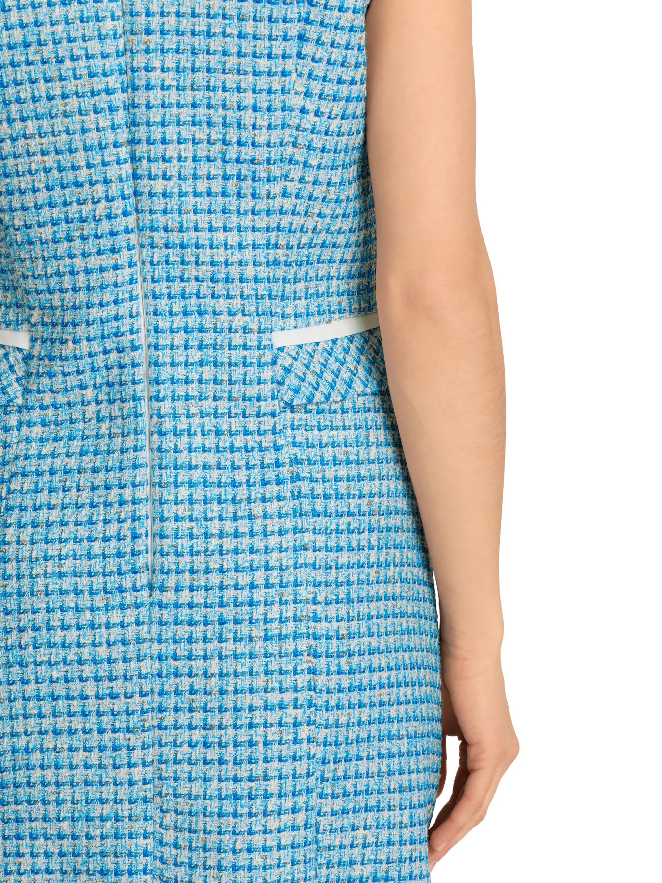 MARC CAIN WC 21.67 W88 Kurzärmliges Kleid mit Karos blau light azure