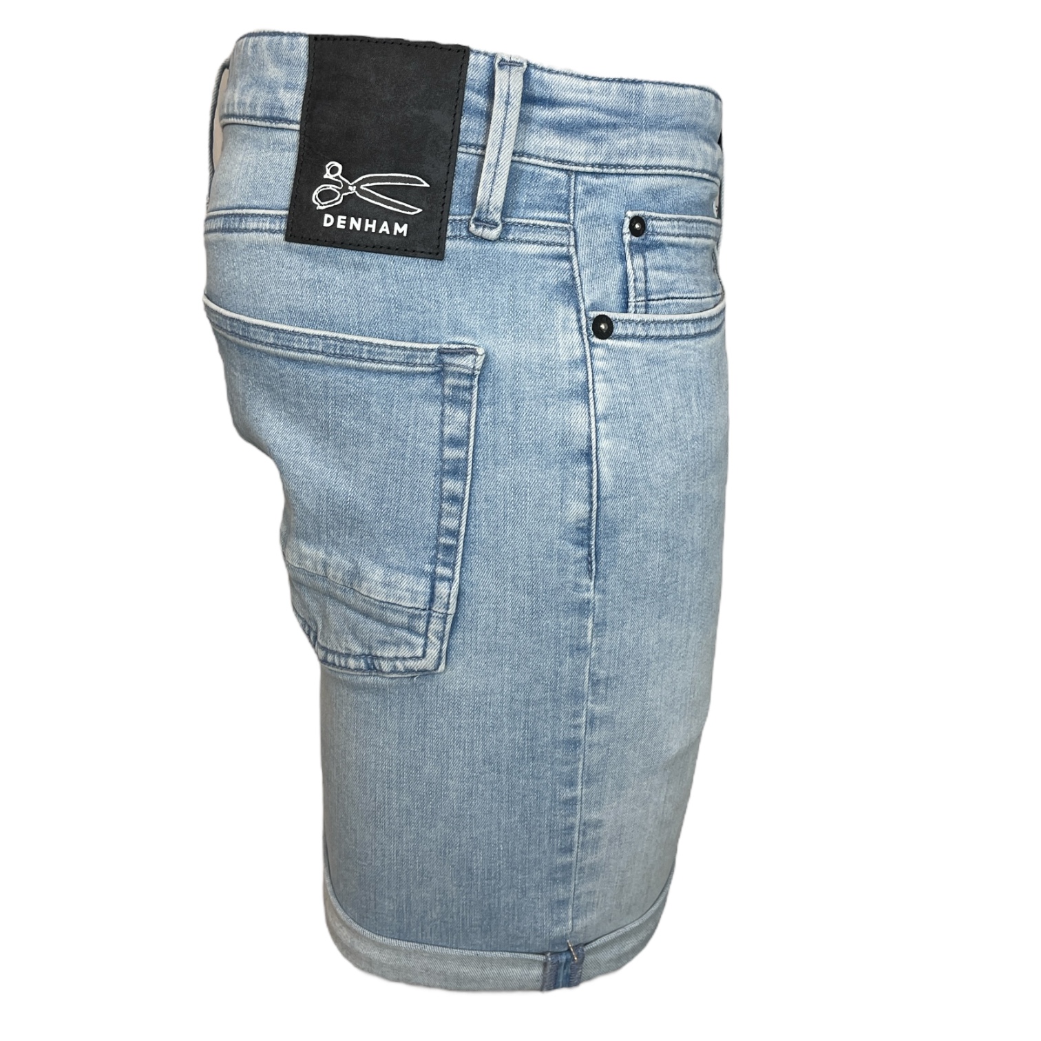 DENHAM 01-24-04-16-050 RAZOR HERREN JEANS SHORTS MIT KNOPFLEISTE STRETCH FMFB LIGHT BLUE