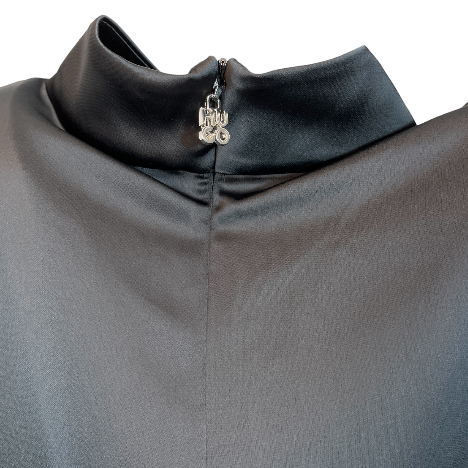 HUGO  50525896 Caneli-1 10263720 01 Damen Top aus fließendem Satin mit Stehkragen Schwarz