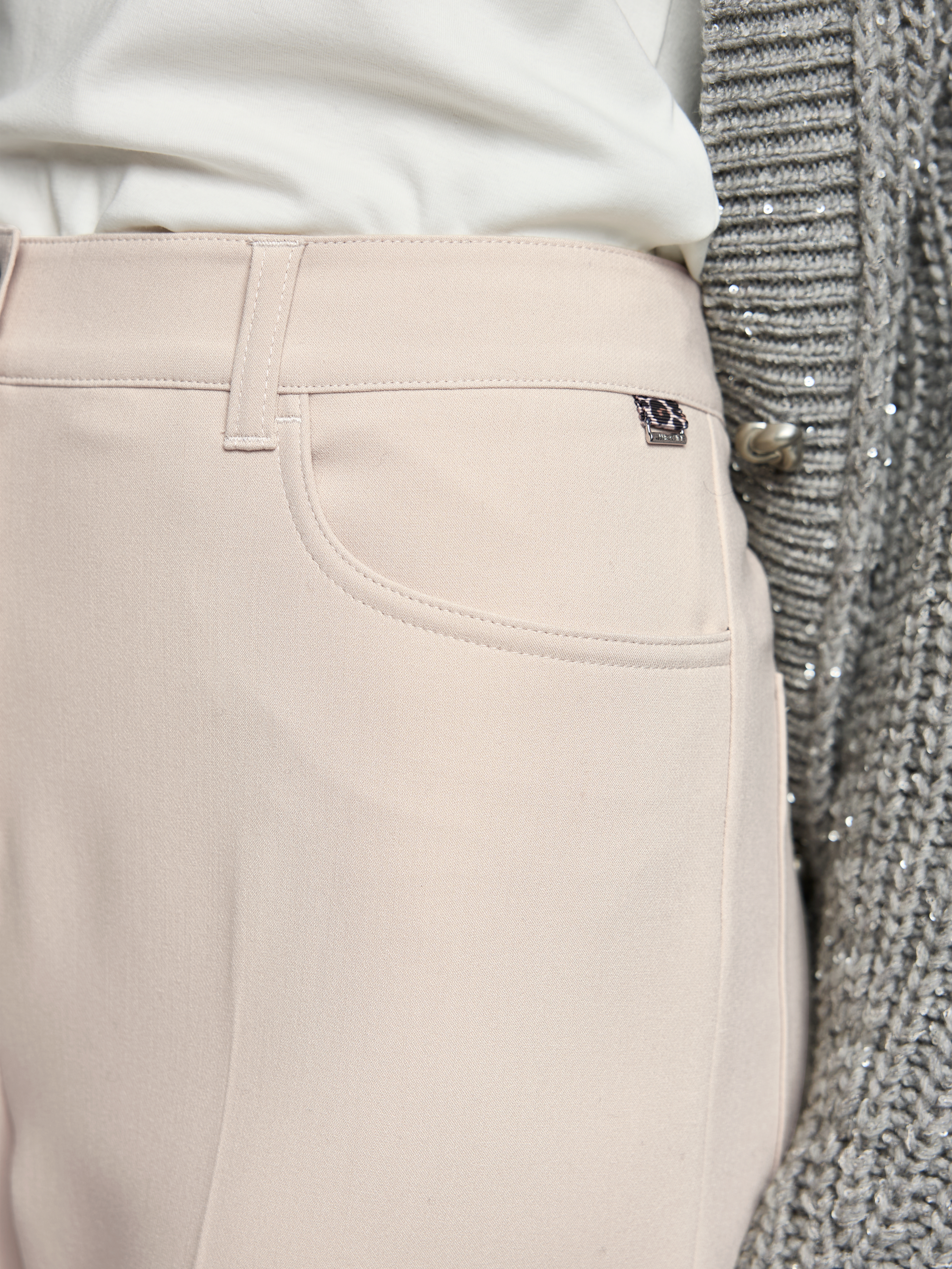 MARC CAIN  ZP 81.26 W77 Hose WARRI im Wide Fit warm stone