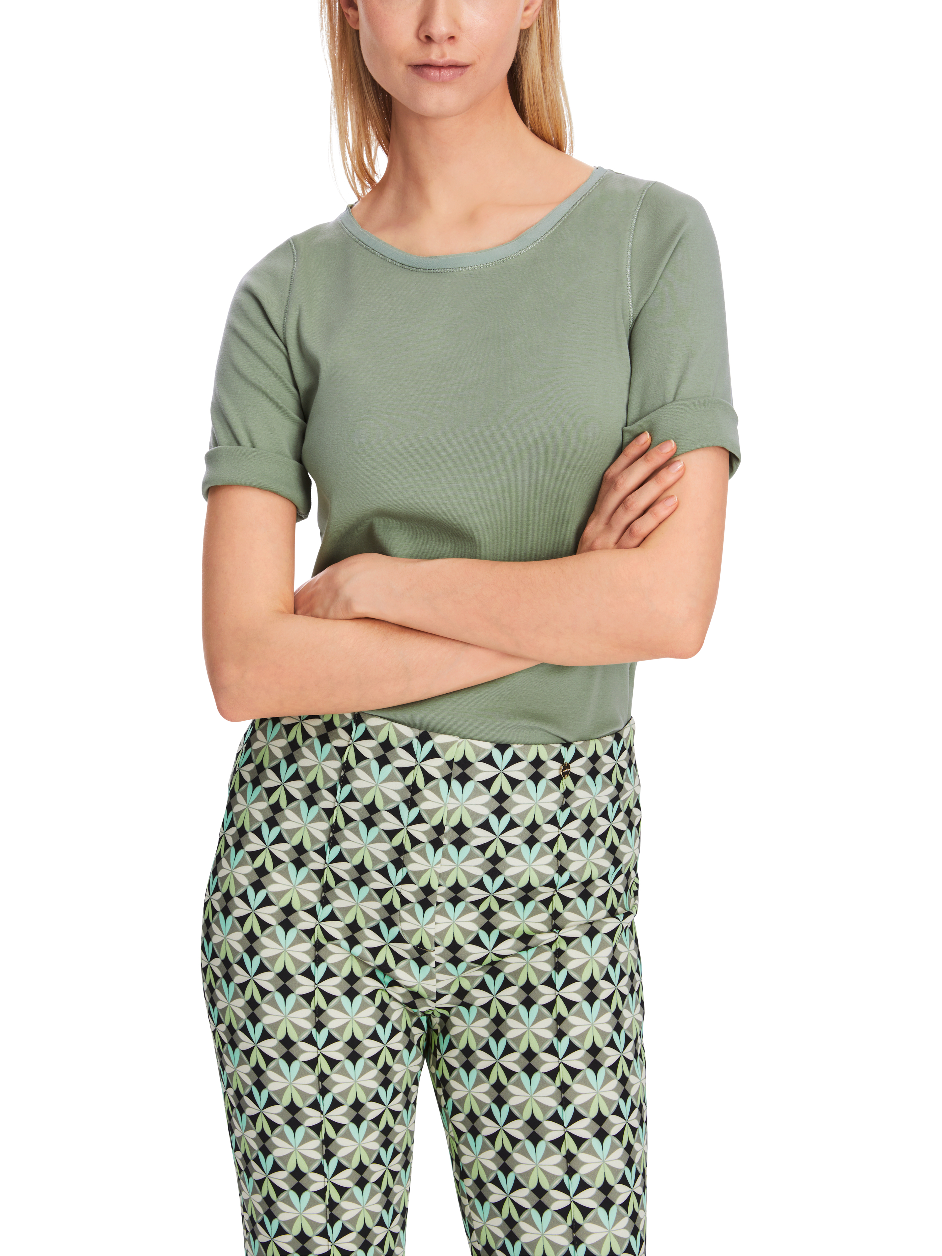 MARC CAIN XC 48.13 J15 Damen T-Shirt mit Turn-up-Ärmeln frozen sage grün