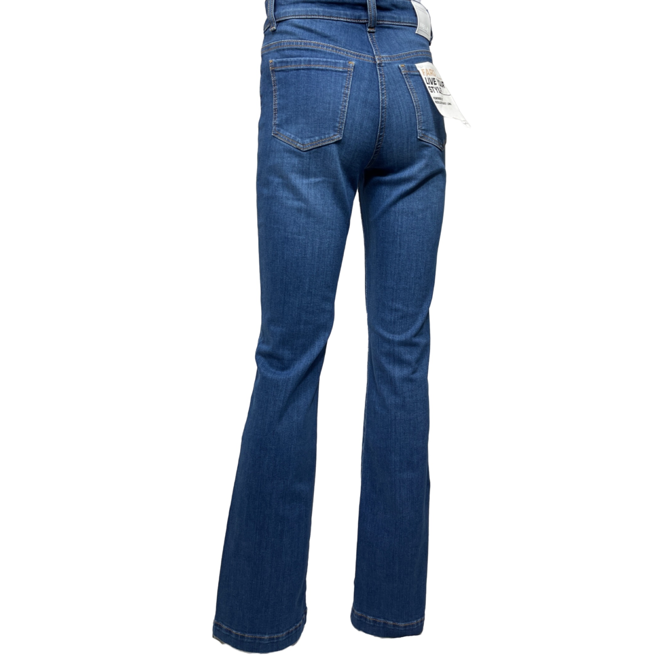 MARC CAIN UP 82.06 D71 Damen Jeans Bootcut Rethink Together Faro Feminine fit Blau 353
