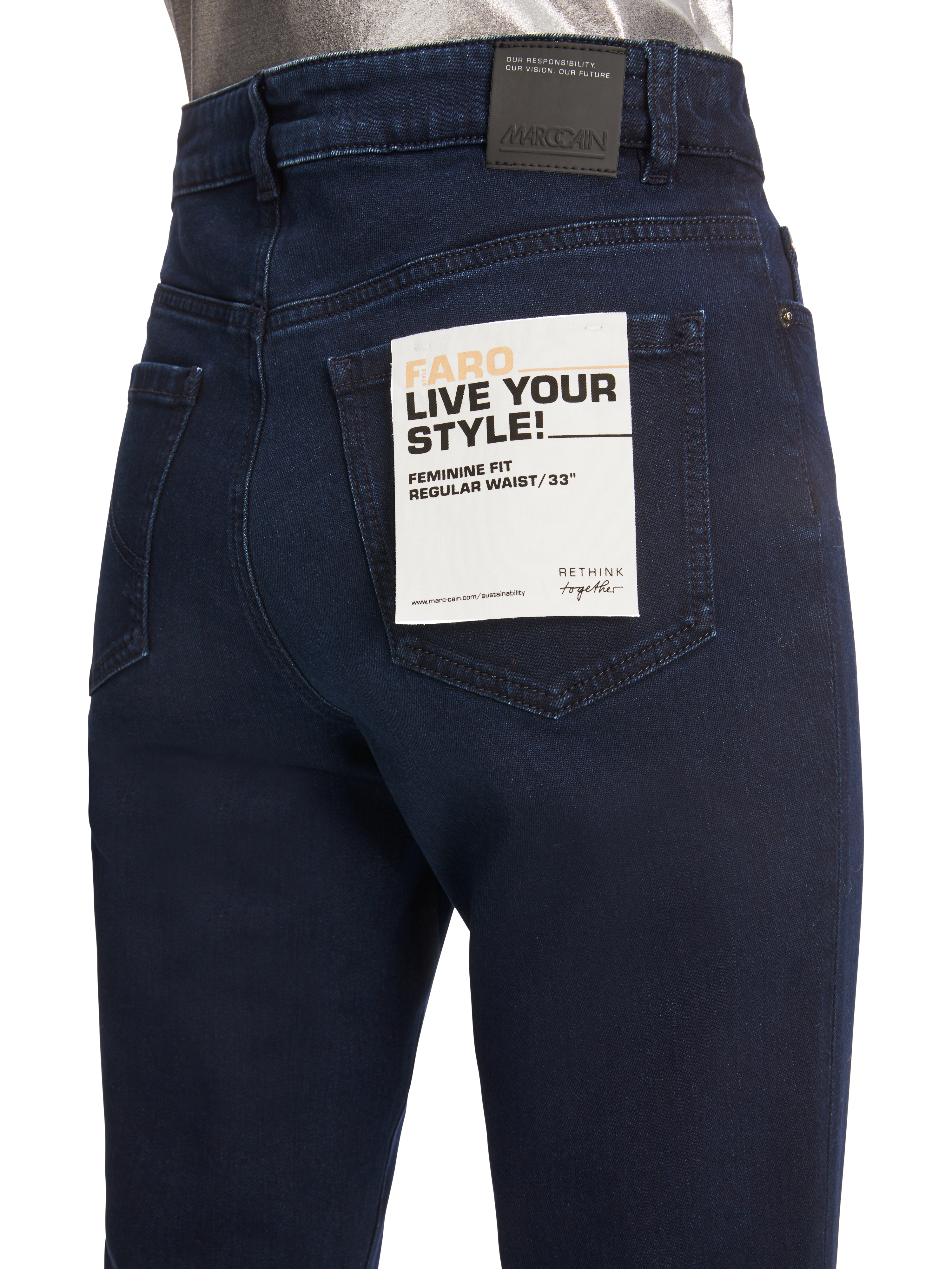 MARC CAIN XP 82.06 D61 Jeans Rethink Together FARO midnight blue