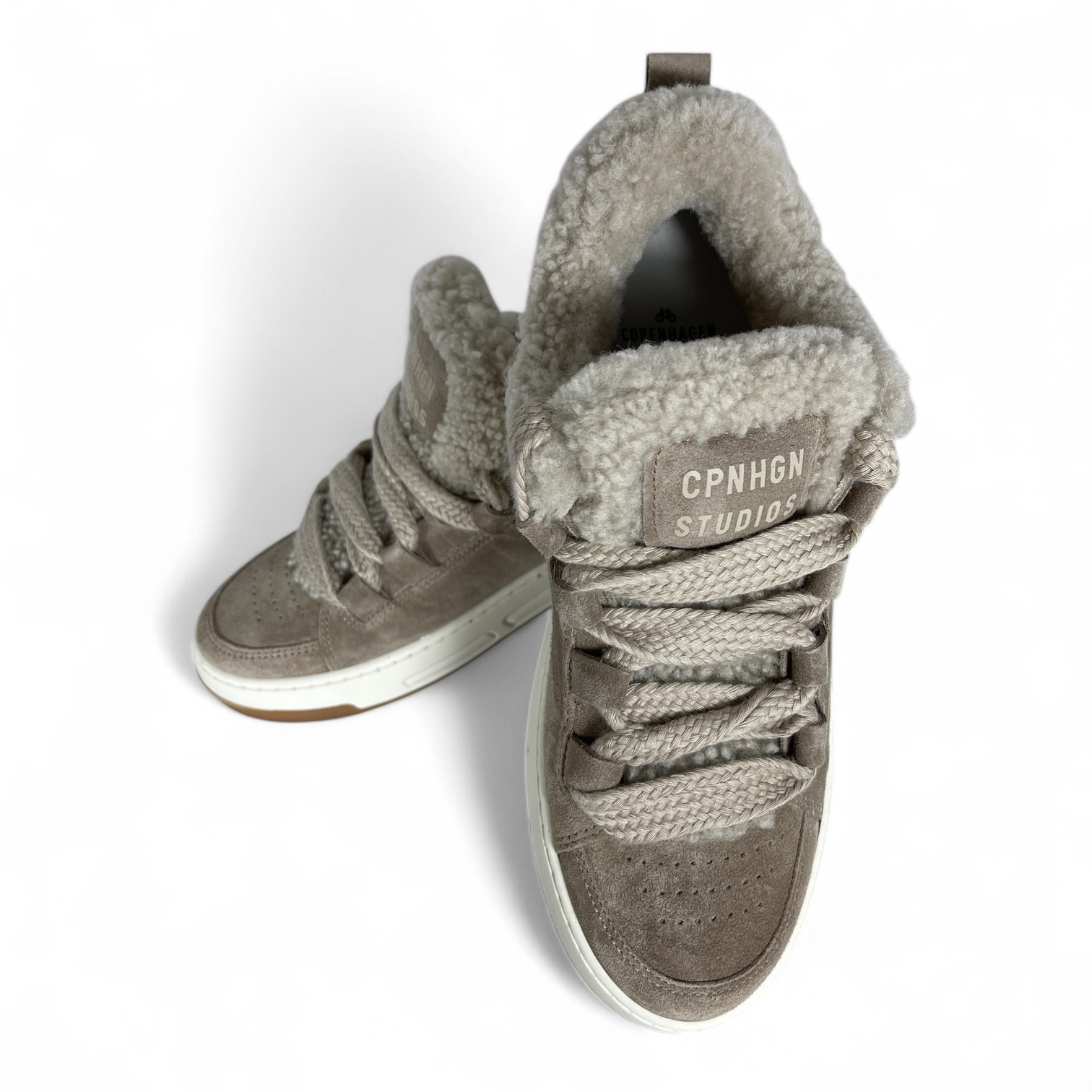 COPENHAGEN - CPH213 SUEDE TEDDY DAMEN SNEAKER TAUPE